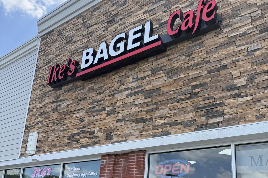 Ike's Bagel Cafe